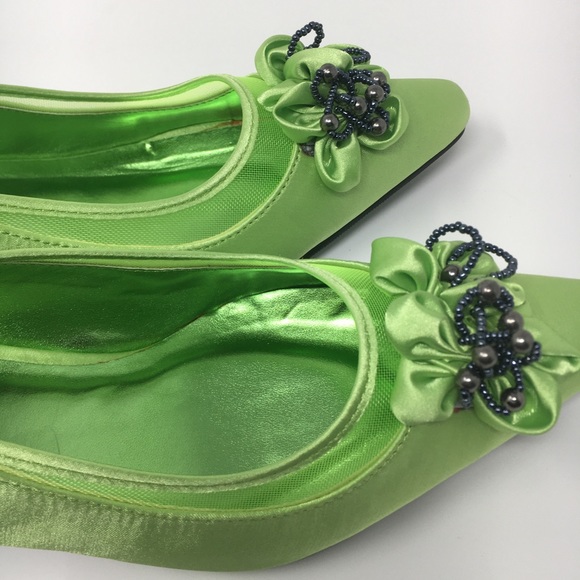EY Boutique Women's Green Satin 2.5 Inches Heel - Picture 11 of 16